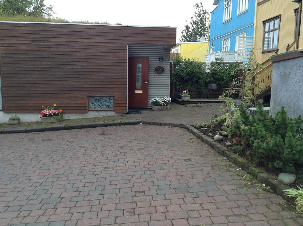 Felicia's Flat * Reykjavík